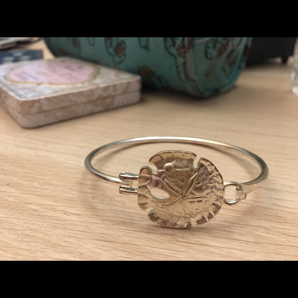 Starfish bracelet